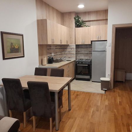 Ogi Apartman Podgorica Exterior foto