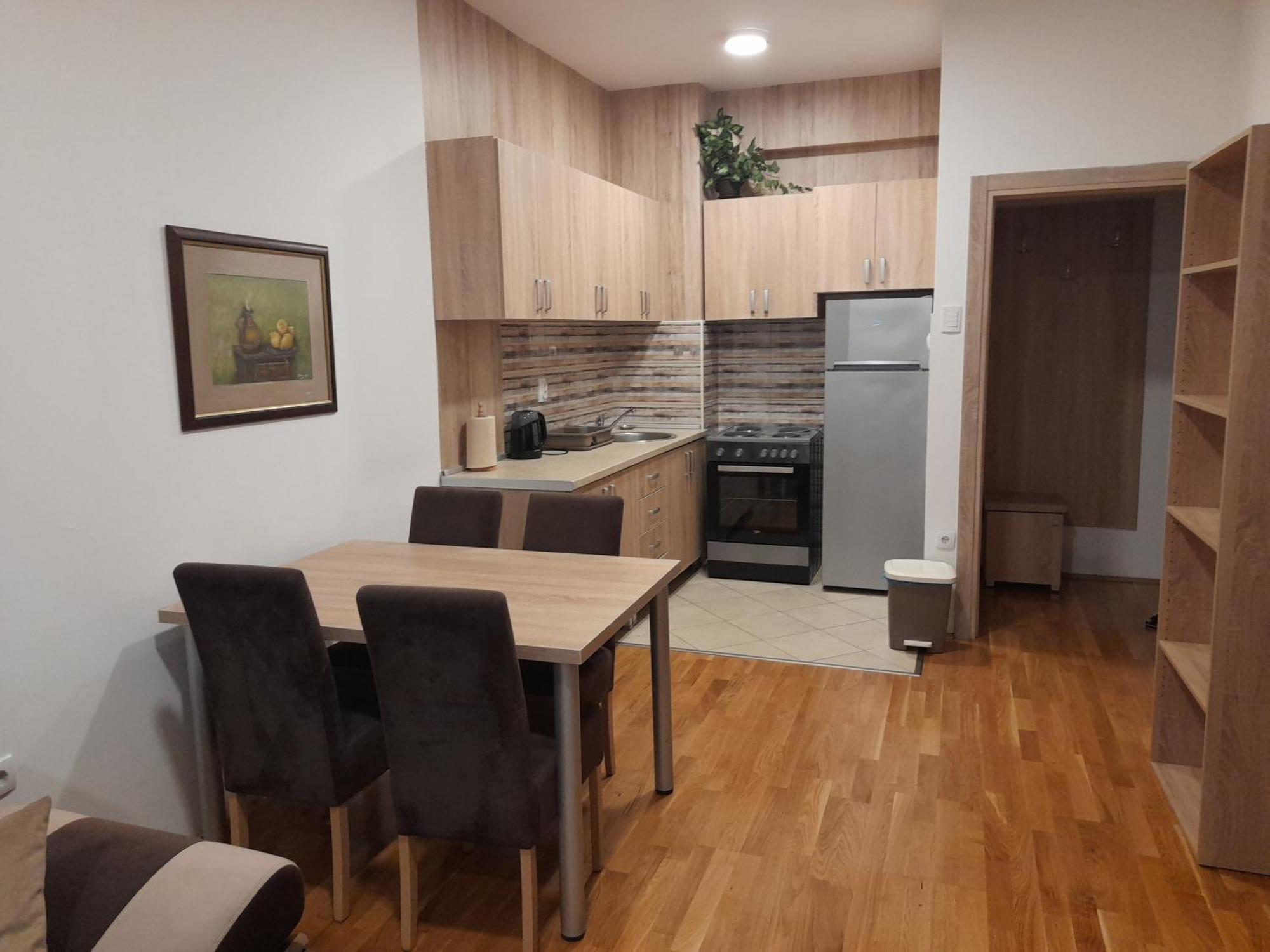Ogi Apartman Podgorica Exterior foto