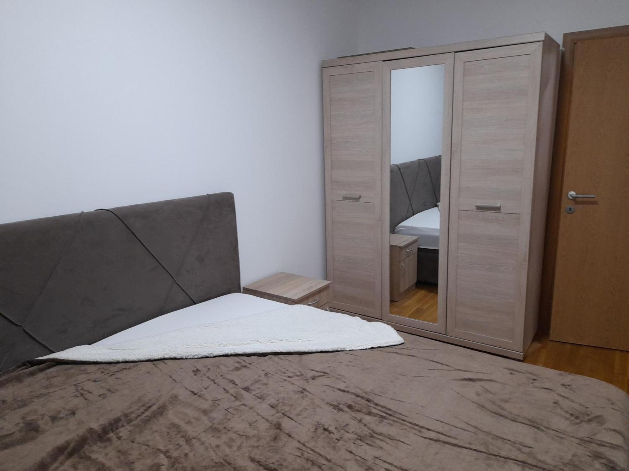 Ogi Apartman Podgorica Exterior foto
